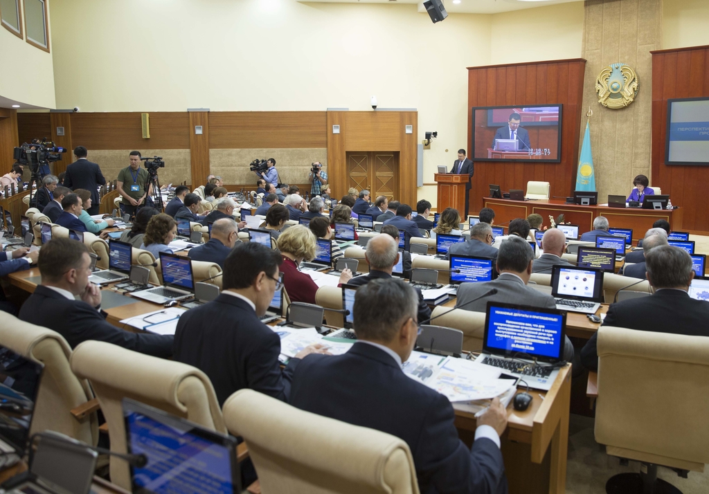 Сегодня в Мажилисе Парламента состоялся Правительственный час «О развитии урановой промышленности» 